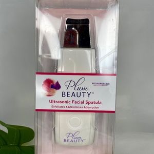 Clio Plum Beauty Ultrasonic Facial Spatula